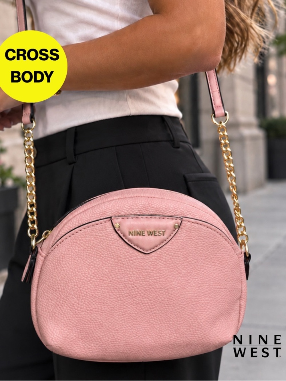 2/for $20🪩 NINE WEST Blush Pink Crossbody Bag, Gold Chain Strap - 5 x 7” inches